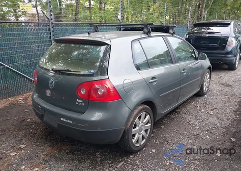 2006 Volkswagen Rabbit 4-Door from USA, damaged, VIN WVWCR71K16W184592